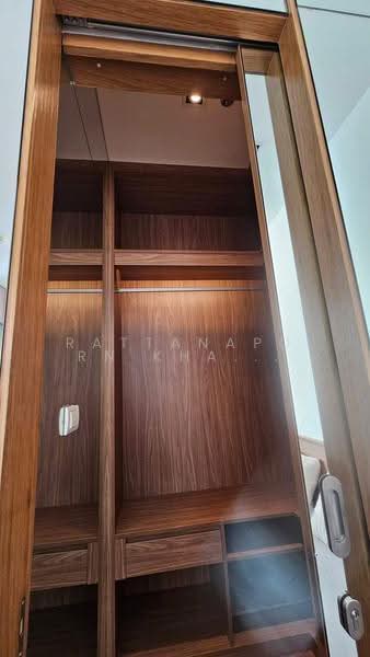 Park Origin Phrom Phong (Park 24), Bangkok, 68 Soi Sukhumvit 24, Khong Tan, Khlong Toei, Bangkok, 1 Bedroom, 26 sqm, Condo For Rent, by Rattanaporn Khamlit, 500565441 - DDproperty.com