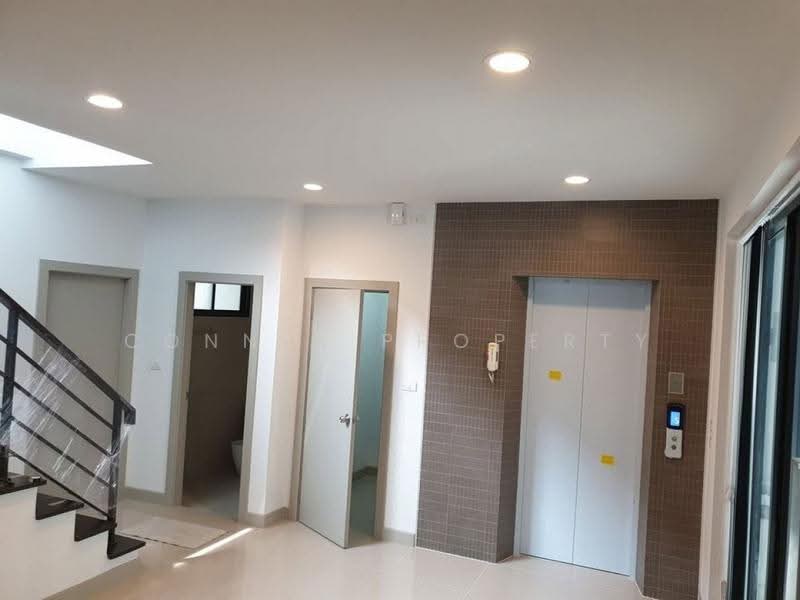 Premium Place Kaset-Nawamin, Bangkok, Sukhonthasawat Road, Lat Phrao, Bangkok, 3 Bedrooms, 480 sqm, Townhouse For Rent, by Connex Property, 500565462 - DDproperty.com