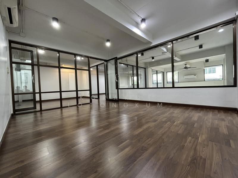 Office, Clinic, Warehouse for Rent @ Onnut 70/1, Bangkok, Prawet, Bangkok, , 675 sqm, Office Space For Rent, by Korakot Lotongkum, 500565533 - DDproperty.com