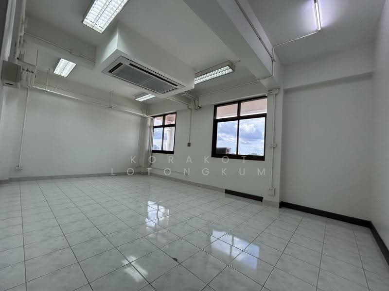 สำนักงาน ออฟฟิศ คลินิก warehouse ให้เช่า @ อ่อนนุช 70/1, กรุงเทพ, ประเวศ, กรุงเทพ, 675 ตร.ม., สำนักงาน ให้เช่า, โดย Korakot Lotongkum, 500565533 - DDproperty.com