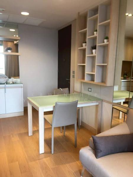 The Lumpini 24, Bangkok, Sukhumvit 24 Road, Khong Tan, Khlong Toei, Bangkok, 1 Bedroom, 32 sqm, Condo For Rent, by Kawinthip Wisesdenchai, 500565562 - DDproperty.com