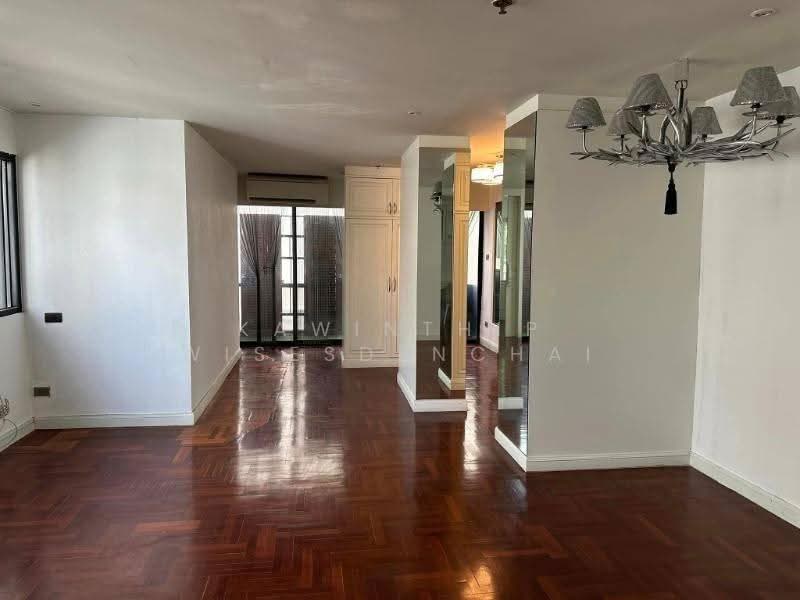 Baan Sathorn Chao Phraya, Bangkok, 931 Charoen Nakhon 15 A Alley, Khlong Ton Sai, Khlong San, Bangkok, 4 Bedrooms, 277 sqm, Condo For Sale, by Kawinthip Wisesdenchai, 500565600 - DDproperty.com