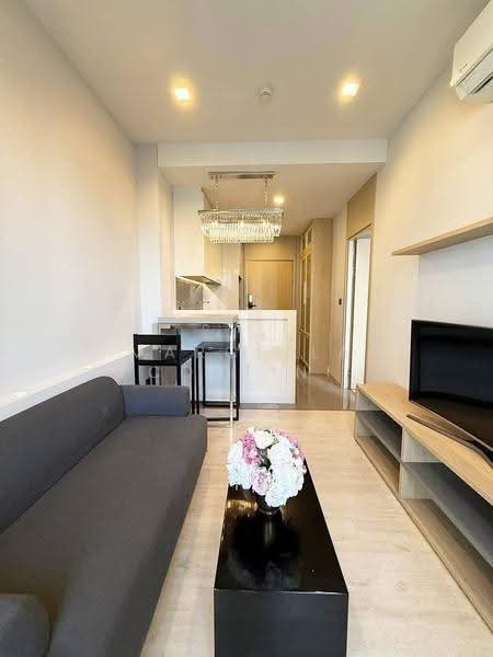 M Thonglor 10, Bangkok, 9 Soi Ekkamai 12, Ekkamai Road, Khlong Tan Nua, Watthana, Bangkok, 1 Bedroom, 33 sqm, Condo For Rent, by Marcella Contini, 500565613 - DDproperty.com