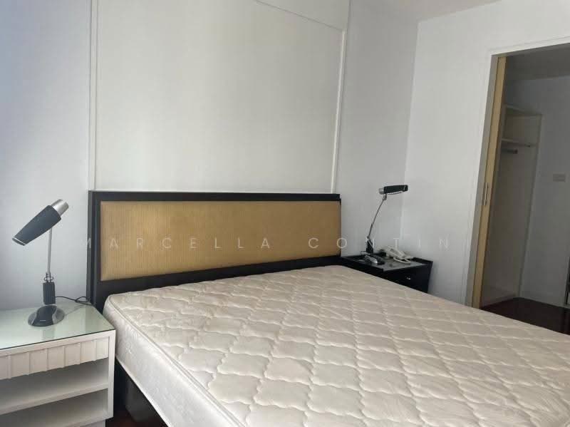 Baan Siri 24, Bangkok, 39 Sukhumvit 24 Alley, Khong Tan, Khlong Toei, Bangkok, 2 Bedrooms, 91 sqm, Condo For Sale, by Marcella Contini, 500565636 - DDproperty.com
