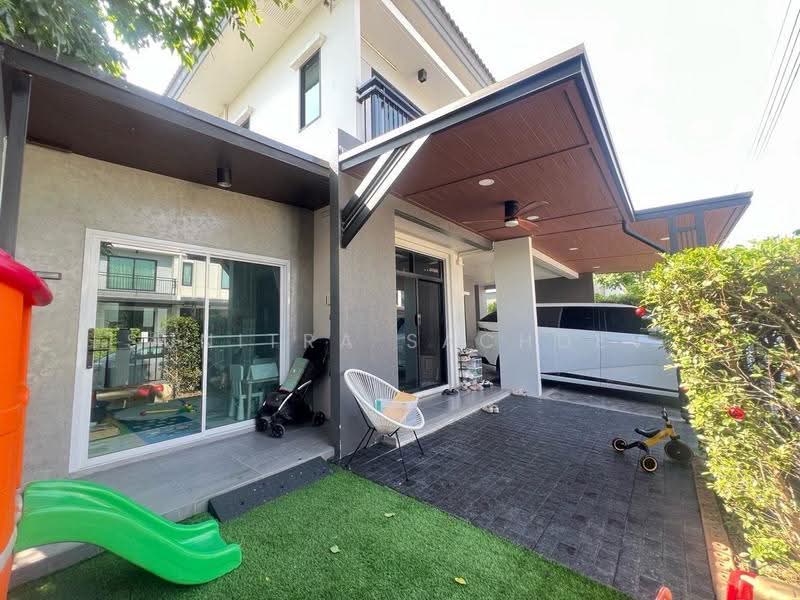 Grand Britania Wongwaen-Ramintra, Bangkok, Kanchanaphisek Ring Road, Sam Wa Tawan Tok, Khlong Sam Wa, Bangkok, 4 Bedrooms, 185 sqm, Single Detached House For Rent, by Sunitra Sachdev, 500565642 - DDproperty.com