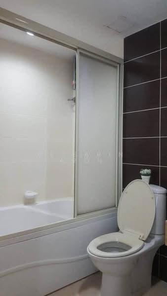 Lumpini Suite Sukhumvit 41 : ลุมพินี สวีท สุขุมวิท 41, กรุงเทพ, ซอยสุขุมวิท 41, คลองตันเหนือ, วัฒนา, กรุงเทพ, 72 ตร.ม., คอนโด ให้เช่า, โดย Getsarin Aron, 500565671 - DDproperty.com