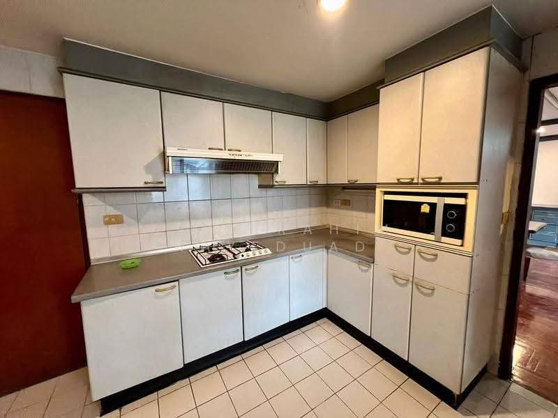 Windsor Tower, Bangkok, 9 Sukhumvit 20 Alley, Khwaeng Khlong Toei, Khlong Toei, Bangkok, 3 Bedrooms, 305 sqm, Condo For Rent, by Abdulrahim Hayeduad, 500565683 - DDproperty.com