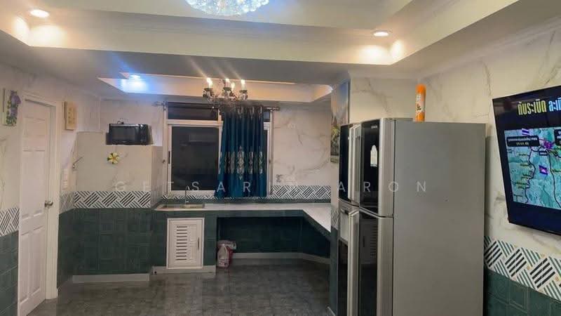 Baan Ratchayothin, Bangkok, Chan Kasem, Chatuchak, Bangkok, 2 Bedrooms, 65 sqm, Condo For Rent, by Getsarin Aron, 500565721 - DDproperty.com