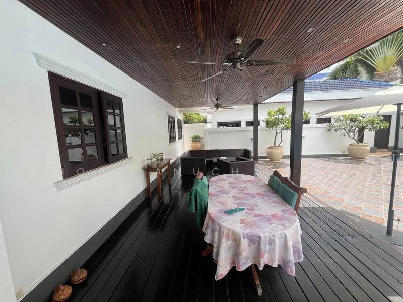 6-BR Villa, Prachuap Khiri Khan, Hua Hin, Prachuap Khiri Khan, 6 Bedrooms, 450 sqm, Villa For Sale, by Boonyanuch Unna, 500565722 - DDproperty.com