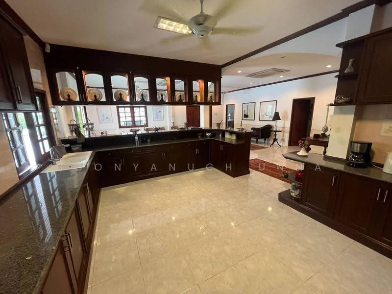 6-BR Villa, Prachuap Khiri Khan, Hua Hin, Prachuap Khiri Khan, 6 Bedrooms, 450 sqm, Villa For Sale, by Boonyanuch Unna, 500565722 - DDproperty.com