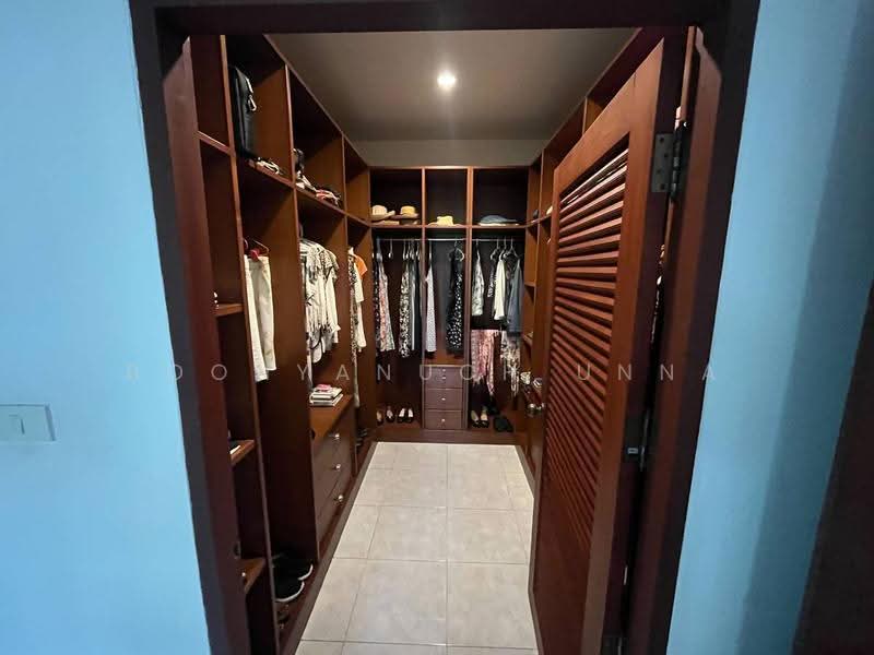 6-BR Villa, Prachuap Khiri Khan, Hua Hin, Prachuap Khiri Khan, 6 Bedrooms, 450 sqm, Villa For Sale, by Boonyanuch Unna, 500565722 - DDproperty.com