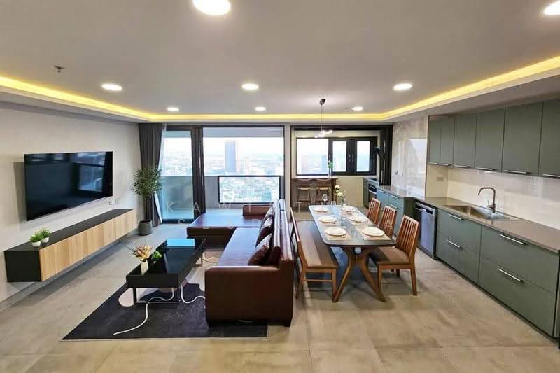 The Waterford Diamond Tower Sukhumvit, bangkok, 758/18 Soi Sukhumvit 30/1, Sukhumvit Road, Khlong Toei, Bangkok, 3 Bedrooms, 146 sqm, Condo For Rent, by Kawinthip Wisesdenchai, 500565772 - DDproperty.com