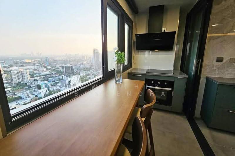 The Waterford Diamond Tower Sukhumvit, bangkok, 758/18 Soi Sukhumvit 30/1, Sukhumvit Road, Khlong Toei, Bangkok, 3 Bedrooms, 146 sqm, Condo For Rent, by Kawinthip Wisesdenchai, 500565772 - DDproperty.com