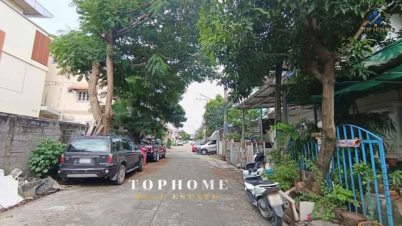 ขายด่วน! ทาวน์โฮม 3 ชั้น หมู่บ้านนนทมิตร ราษฎร์พัฒนา เขตสะพานสูง, Bangkok, Rat Phatthana, Saphan Sung, Bangkok, 5 Bedrooms, 200 sqm, Townhouse For Sale, by คุณเเอพ, 500565793 - DDproperty.com
