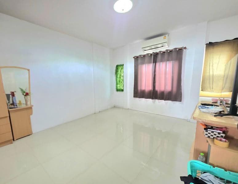 หมู่บ้านวราสิริ 1, Chon Buri (Pattaya), Nong - Kham, Si Racha, Chon Buri (Pattaya), 2 Bedrooms, 100 sqm, Townhouse For Sale, by The Best Property สุ, 500565811 - DDproperty.com