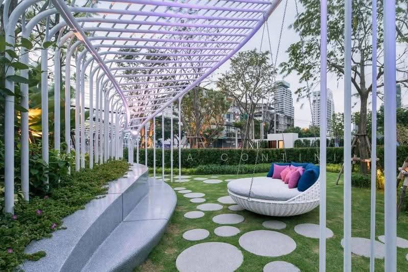XT Ekkamai, Bangkok, 259 Soi Sukhumvit 63, Khlong Tan Nua, Watthana, Bangkok, 1 Bedroom, 30 sqm, Condo For Rent, by Marcella Contini, 500565823 - DDproperty.com