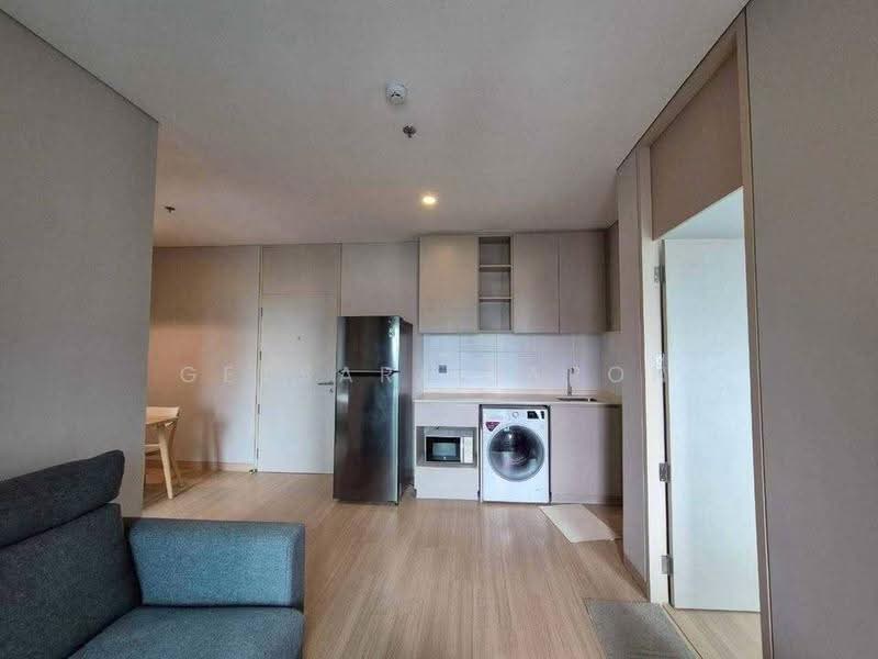 Lumpini Suite Phetchaburi-Makkasan, Bangkok, 1515 Phetchaburi Rd, Makkasan, Ratchathewi, Bangkok, 2 Bedrooms, 42 sqm, Condo For Rent, by Getsarin Aron, 500565831 - DDproperty.com