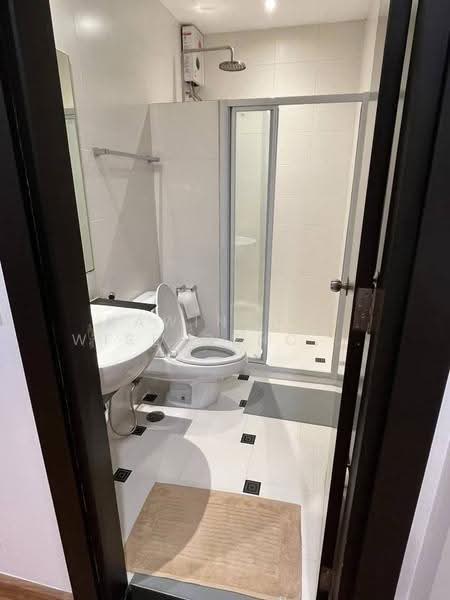 Citi Smart Sukhumvit 18, Bangkok, 366 Soi Sukhumvit 18, Sukhumvit Road, Khlong Toei, Bangkok, 2 Bedrooms, 75 sqm, Condo For Rent, by Kawinthip Wisesdenchai, 500565844 - DDproperty.com