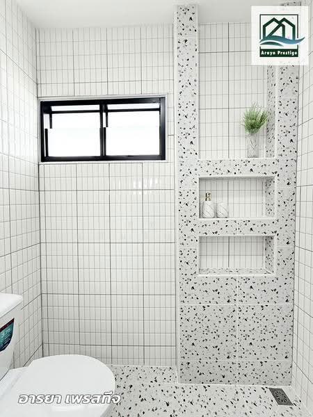สินทองร่มเกล้า28, Bangkok, Khlong Sam Prawet, Lat Krabang, Bangkok, 3 Bedrooms, 65 sqm, Townhouse For Sale, by วิสุทธินี เฉลิมสินสุวรรณ, 500565915 - DDproperty.com