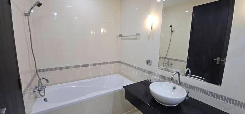 Baan Klang Krung Siam-Pathumwan : บ้านกลางกรุง สยาม-ปทุมวัน คอนโดมิเนียม, กรุงเทพ, ถนนเพชรบุรี แขวงถนนเพชรบุรี เขตราชเทวี กรุงเทพมหานคร, ถนนเพชรบุรี, ราชเทวี, กรุงเทพ, 55 ตร.ม., คอนโด ให้เช่า, โดย Abdulrahim Hayeduad, 500565939 - DDproperty.com