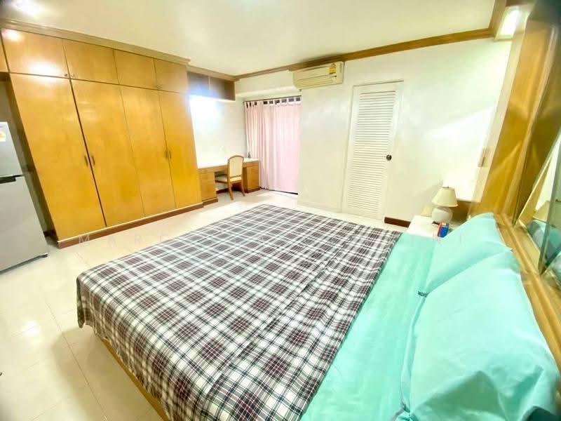 Rin House Condo, Bangkok, Soi Sukhumvit 39, Khlong Tan Nua, Watthana, Bangkok, 1 Bedroom, 47 sqm, Condo For Sale, by Marcella Contini, 500565997 - DDproperty.com