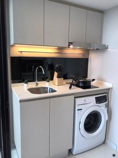 Knightsbridge Prime Sathorn : ไนท์บริดจ์ ไพรม์ สาทร, กรุงเทพ, 599 นราธิวาสราชนครินทร์, ทุ่งมหาเมฆ, สาทร, กรุงเทพ, 38 ตร.ม., คอนโด ให้เช่า, โดย Getsarin Aron, 500566036 - DDproperty.com