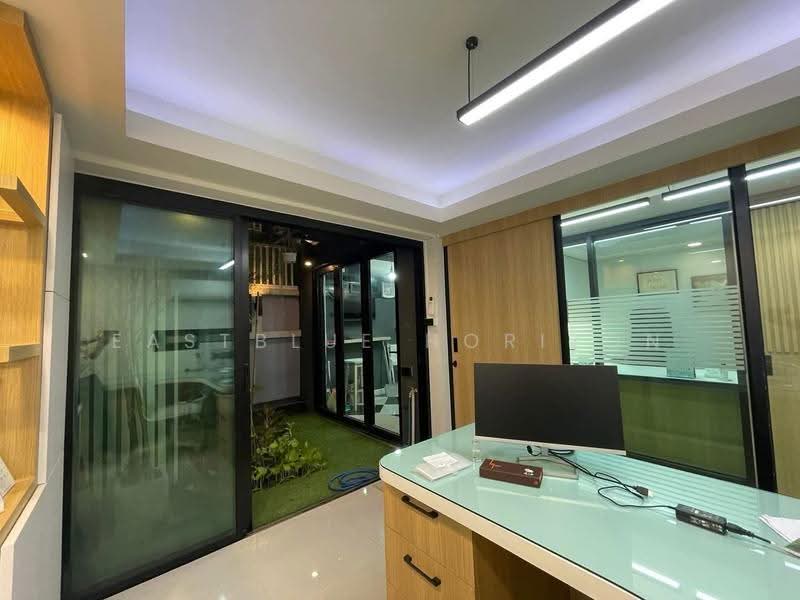 Townhouse Area Ramkhamhaeng, กรุงเทพ, หัวหมาก, บางกะปิ, กรุงเทพ, 220 ตร.ม., ทาวน์เฮ้าส์ ขาย, โดย Eastblue Horizon, 500566051 - DDproperty.com