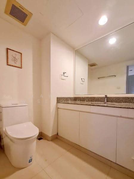 Grand Ville House 2, bangkok, Soi Sukhumvit 19, Khlongtoei Nua, Watthana, Bangkok, 3 Bedrooms, 250 sqm, Condo For Rent, by Kawinthip Wisesdenchai, 500566084 - DDproperty.com
