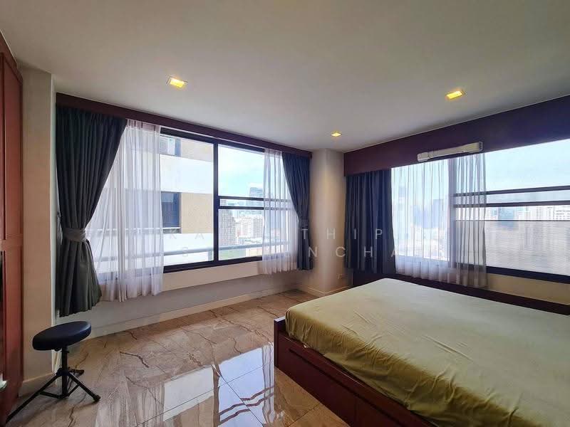 Asoke Towers, Bangkok, Sukhumvit 21 Road, Khlongtoei Nua, Watthana, Bangkok, 3 Bedrooms, 177 sqm, Condo For Sale, by Kawinthip Wisesdenchai, 500566089 - DDproperty.com