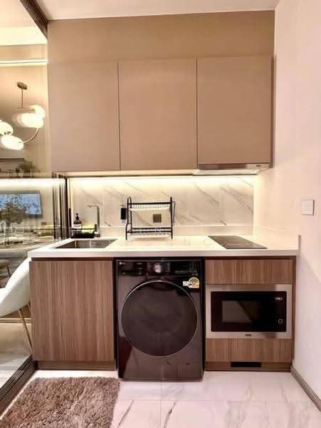 Rhythm Ekkamai Estate, Bangkok, Soi Sukhumvit 63, Khlongtoei Nua, Watthana, Bangkok, 1 Bedroom, 35 sqm, Condo For Rent, by Kawinthip Wisesdenchai, 500566110 - DDproperty.com
