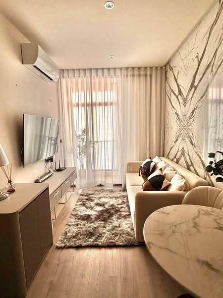 Rhythm Ekkamai Estate, Bangkok, Soi Sukhumvit 63, Khlongtoei Nua, Watthana, Bangkok, 1 Bedroom, 35 sqm, Condo For Rent, by Kawinthip Wisesdenchai, 500566110 - DDproperty.com