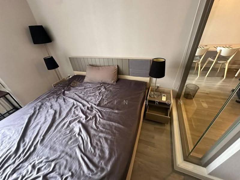 The Room Sathorn, Bangkok, 78 Pan Road, Silom, Bang Rak, Bangkok, 1 Bedroom, 50 sqm, Condo For Rent, by Getsarin Aron, 500566150 - DDproperty.com