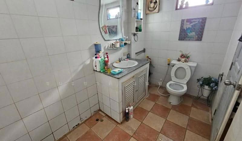ลาดพร้าว 101, Bangkok, Khlong Chan, Bang Kapi, Bangkok, 3 Bedrooms, 200 sqm, Single Detached House For Sale, by ชนะชาติ นนท์ตา, 500566162 - DDproperty.com