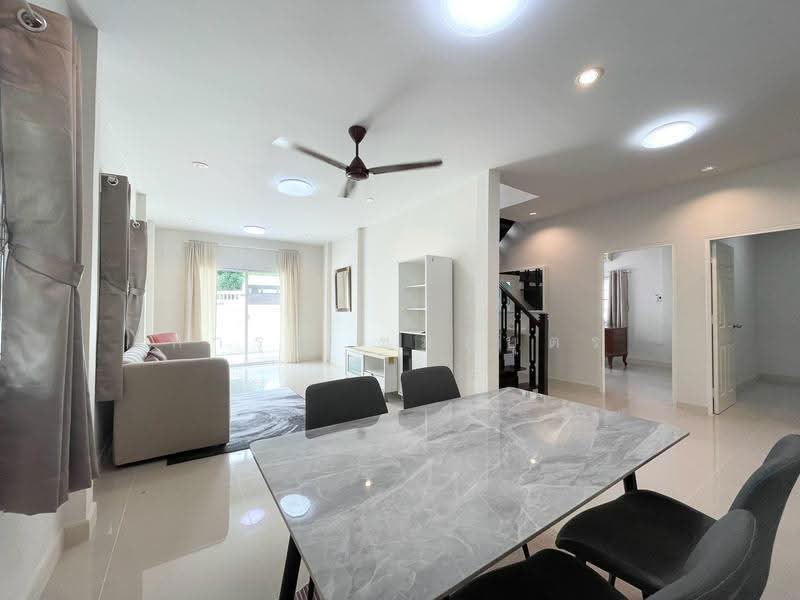 Utthayanthong Chaeng Watthana - Pak Kret 19, Nonthaburi, Soi Chaengwattana-Pak Kret 19, Chaengwattana Road, Bang Phut, Pak Kret, Nonthaburi, 4 Bedrooms, 200 sqm, Single Detached House For Rent, by การุณ ชมภูบุตร, 500566167 - DDproperty.com