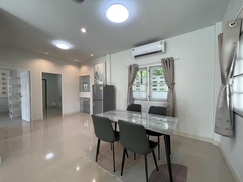 Utthayanthong Chaeng Watthana - Pak Kret 19, Nonthaburi, Soi Chaengwattana-Pak Kret 19, Chaengwattana Road, Bang Phut, Pak Kret, Nonthaburi, 4 Bedrooms, 200 sqm, Single Detached House For Rent, by การุณ ชมภูบุตร, 500566167 - DDproperty.com