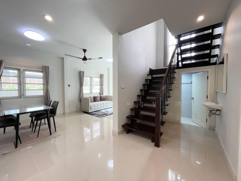 Utthayanthong Chaeng Watthana - Pak Kret 19, Nonthaburi, Soi Chaengwattana-Pak Kret 19, Chaengwattana Road, Bang Phut, Pak Kret, Nonthaburi, 4 Bedrooms, 200 sqm, Single Detached House For Rent, by การุณ ชมภูบุตร, 500566167 - DDproperty.com