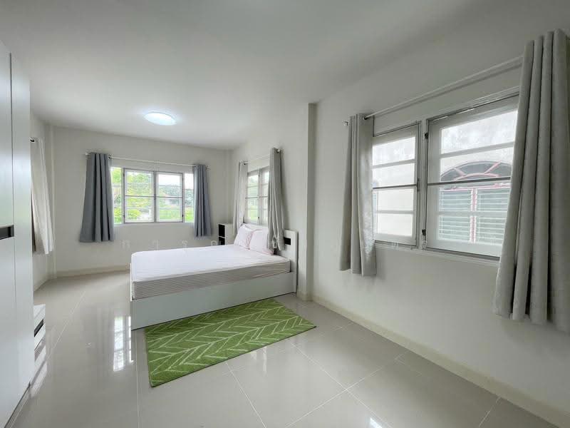 Utthayanthong Chaeng Watthana - Pak Kret 19, Nonthaburi, Soi Chaengwattana-Pak Kret 19, Chaengwattana Road, Bang Phut, Pak Kret, Nonthaburi, 4 Bedrooms, 200 sqm, Single Detached House For Rent, by การุณ ชมภูบุตร, 500566167 - DDproperty.com
