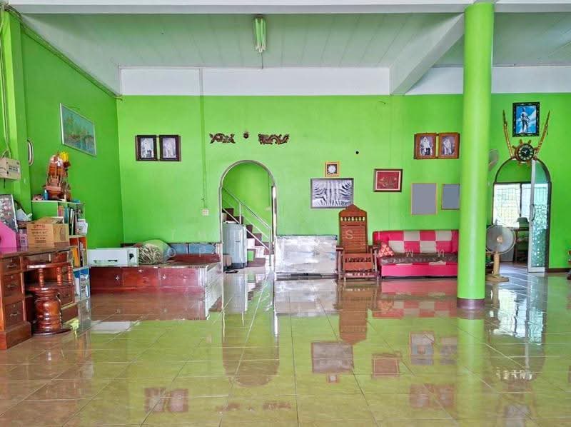 อาคารพาณิชย์พิชัย อุตรดิตถ์, Uttaradit, Kho Rum, Phichai, Uttaradit, , 100 sqm, Shophouse For Sale, by The Best Property แพท, 500566179 - DDproperty.com