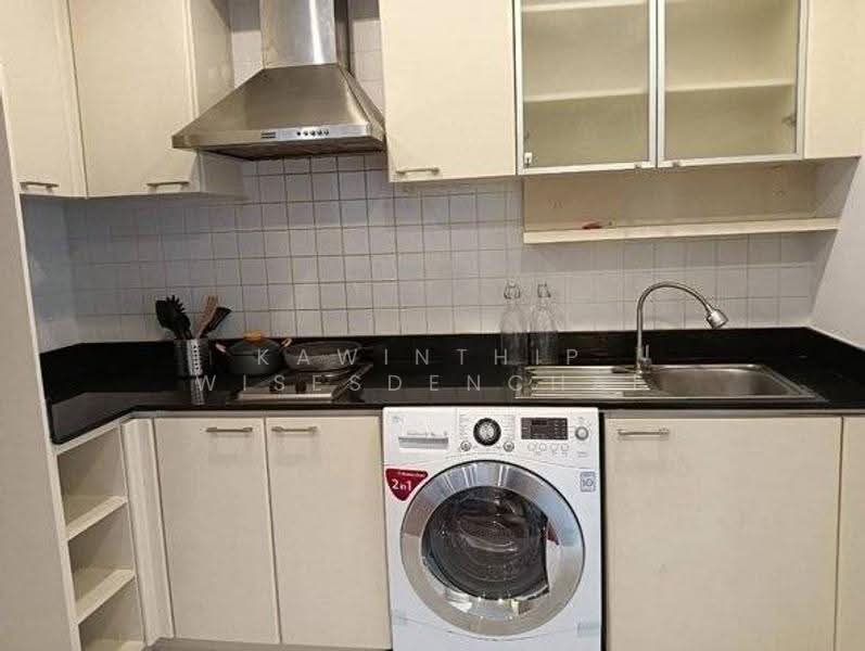 Baan Siri Silom, Bangkok, 3 Sriwiang Road, Silom, Bang Rak, Bangkok, 1 Bedroom, 60 sqm, Condo For Rent, by Kawinthip Wisesdenchai, 500566185 - DDproperty.com