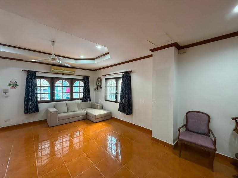 House for Rent in Udom Suk Soi 58 | Rangsiya Village(SPSMG229), Bangkok, อุดมสุข ซอย 58, Bang Na Nuea, Bang Na, Bangkok, 2 Bedrooms, 168 sqm, Semi-Detached House (Twin House) For Rent, by Khun Ming, 500566189 - DDproperty.com