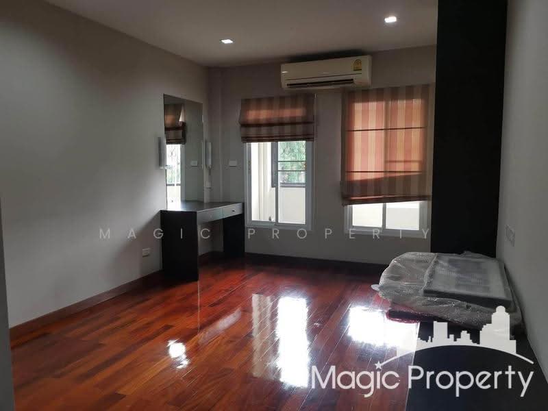 Baan Klang Krung Grande Vienna Rama 3 : บ้านกลางกรุง แกรนด์ เวียนนา พระราม 3, กรุงเทพ, ถนนพระราม 3, บางโพงพาง, ยานนาวา, กรุงเทพ, 340 ตร.ม., ทาวน์เฮ้าส์ ขาย, โดย Magic Property, 500566193 - DDproperty.com