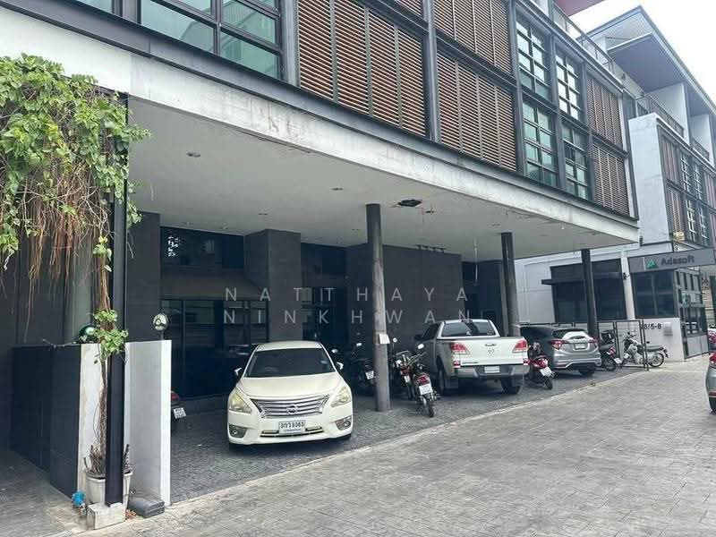 CLOVER ลาดพร้าว 83, กรุงเทพ, ถนน ลาดพร้าว, วังทองหลาง, กรุงเทพ, 700 ตร.ม., คอนโด ขาย, โดย Natthaya Ninkhwan, 500566212 - DDproperty.com