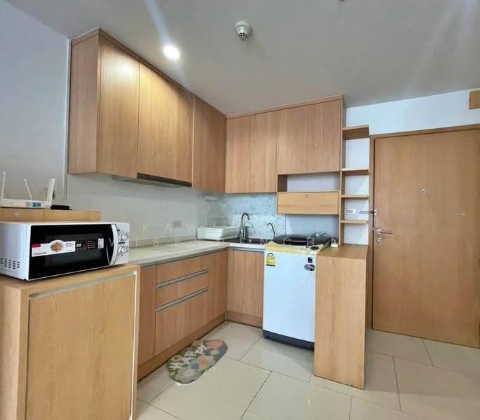 Villa Ratchatewi, Bangkok, 83 Phayathai Road, Thanon Phaya Thai, Ratchathewi, Bangkok, 1 Bedroom, 40 sqm, Condo For Rent, by Kawinthip Wisesdenchai, 500566221 - DDproperty.com