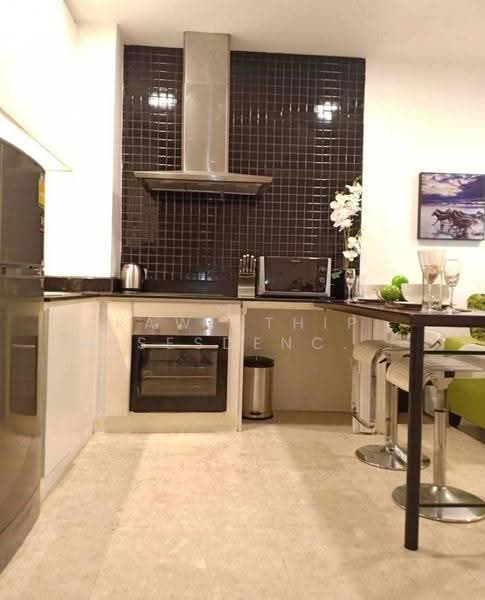 Nusasiri Grand, Bangkok, Soi Sukhumvit 42, Phra Kanong, Khlong Toei, Bangkok, 2 Bedrooms, 80 sqm, Condo For Rent, by Kawinthip Wisesdenchai, 500566248 - DDproperty.com