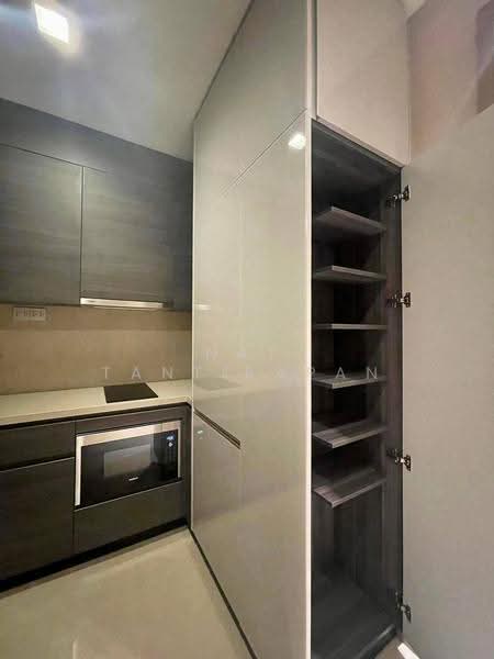 The Esse Asoke, Bangkok, 333 Soi Sukhumvit 21, Sukhumvit Road, Khlongtoei Nua, Watthana, Bangkok, 1 Bedroom, 47 sqm, Condo For Rent, by Nat Tantirapan, 500566249 - DDproperty.com