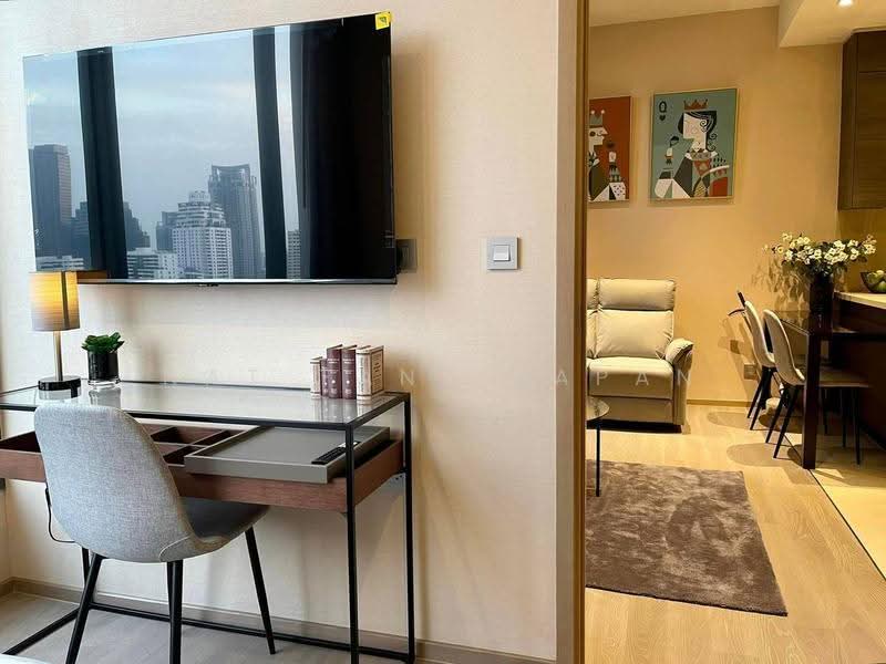 The Esse Asoke, Bangkok, 333 Soi Sukhumvit 21, Sukhumvit Road, Khlongtoei Nua, Watthana, Bangkok, 1 Bedroom, 47 sqm, Condo For Rent, by Nat Tantirapan, 500566249 - DDproperty.com