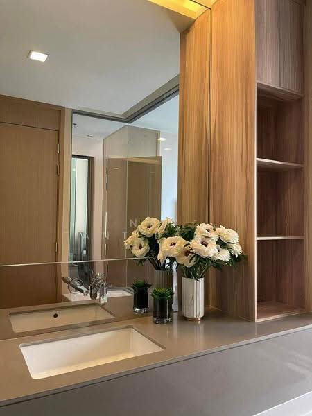 The Esse Asoke, Bangkok, 333 Soi Sukhumvit 21, Sukhumvit Road, Khlongtoei Nua, Watthana, Bangkok, 1 Bedroom, 47 sqm, Condo For Rent, by Nat Tantirapan, 500566249 - DDproperty.com