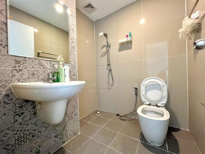 Sena Village Tiwanon-Bangkadi, Pathum Thani, 8 Tiwanon Road, Ban Klang, Muang Pathum Thani, Pathum Thani, 4 Bedrooms, 120 sqm, Townhouse For Sale, by คุณ สุดาวรรณ พลอยแดง (แอน), 500566331 - DDproperty.com