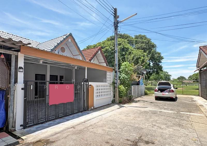 ทาวน์เฮ้าส์บ้านกล้วย ชัยนาท, Chai Nat, Ban Kluai, Muang Chai Nat, Chai Nat, 2 Bedrooms, 100 sqm, Townhouse For Sale, by The Best Property อัญ, 500566349 - DDproperty.com