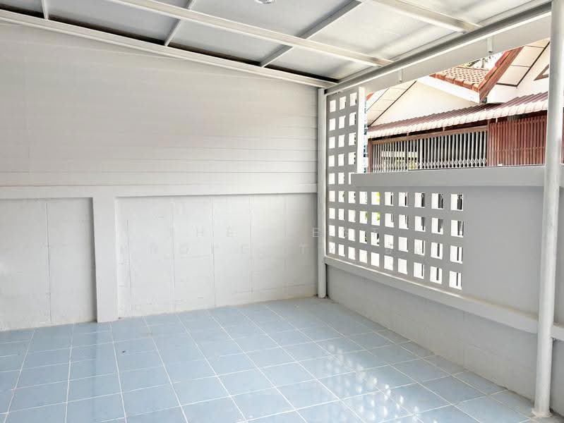 ทาวน์เฮ้าส์บ้านกล้วย ชัยนาท, Chai Nat, Ban Kluai, Muang Chai Nat, Chai Nat, 2 Bedrooms, 100 sqm, Townhouse For Sale, by The Best Property อัญ, 500566349 - DDproperty.com